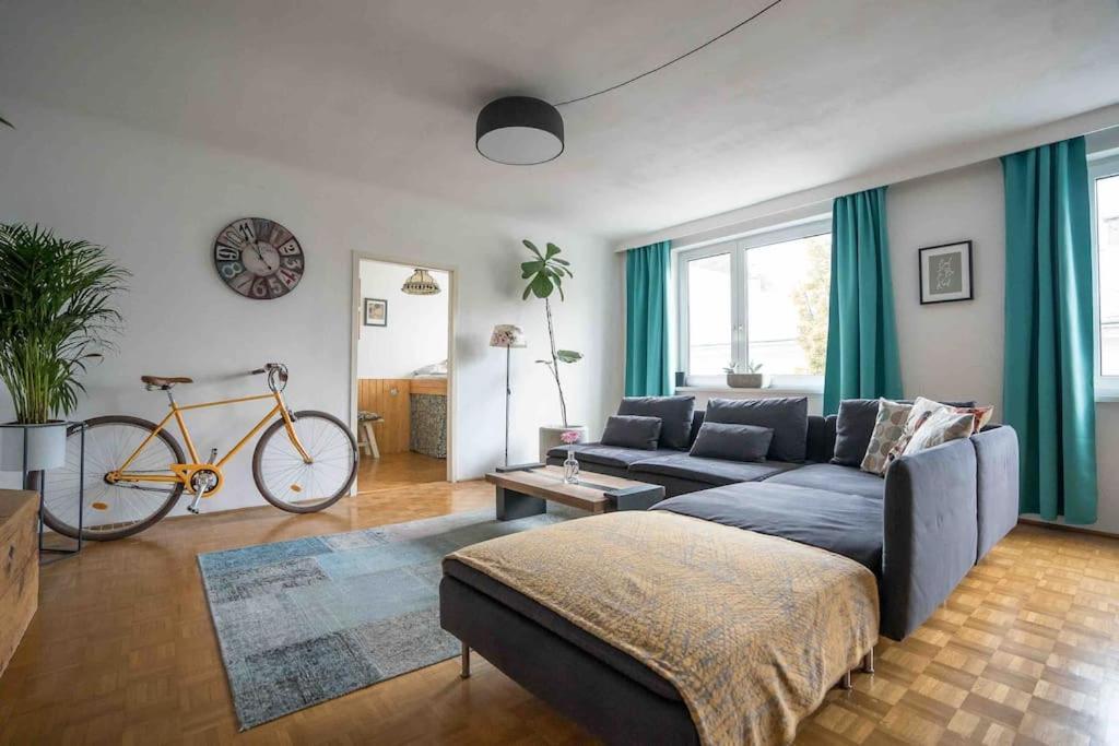 Cozy And Stylish Apartment Near Schoenbrunn Castle Wien Ngoại thất bức ảnh